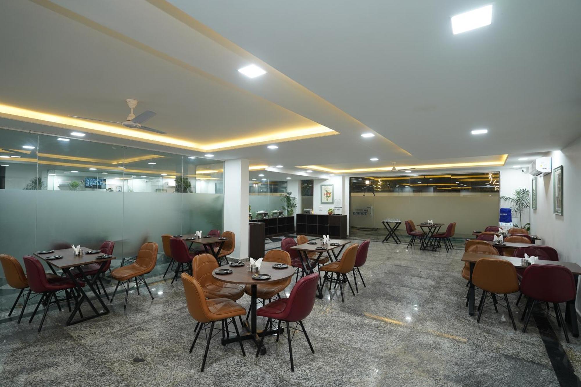 Posh Garden Inn Artemis Hospital Road Gurgaon Dış mekan fotoğraf